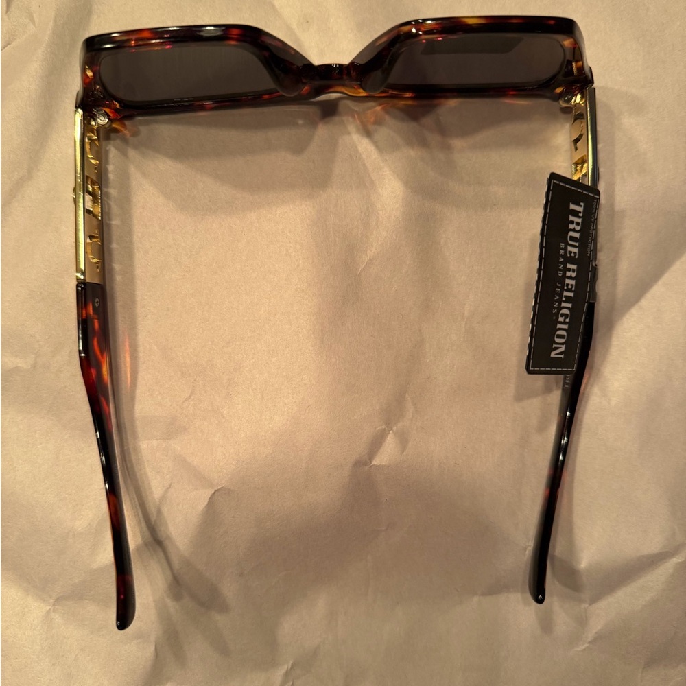 True Religion Tortoiseshell Sunglasses NWT - Picture 7 of 7